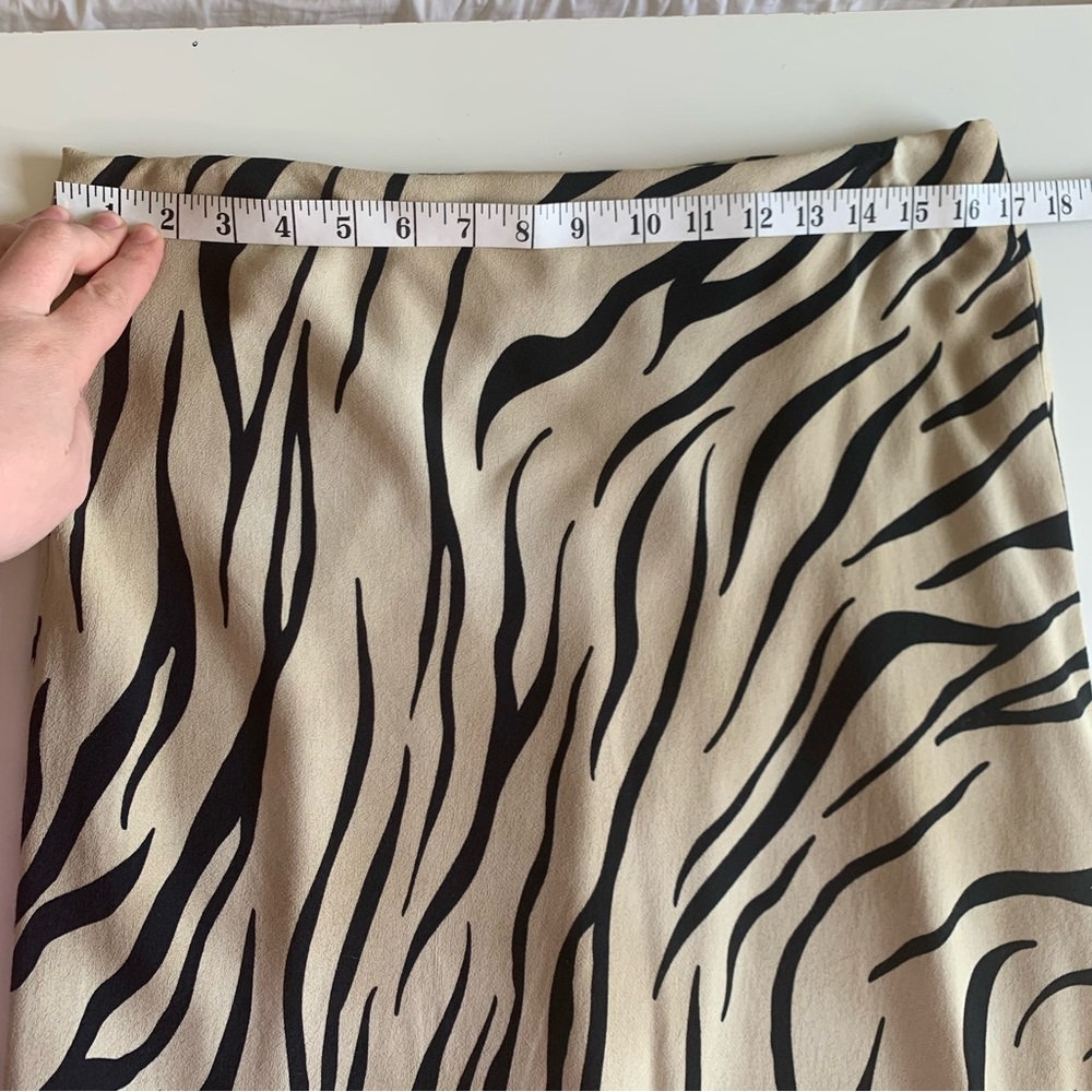 Karen Kane Golden Hour Midi Skirt - Picture 8 of 8